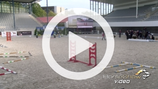 Play video